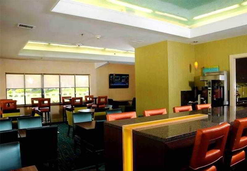 Residence Inn By Marriott Herndon Reston Restaurant foto